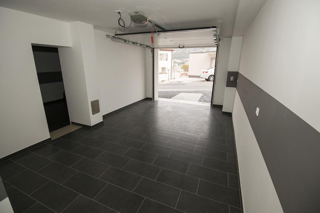 Lct Apartment Laura Omiš Eksteriør billede